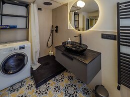 Mainetta Sea View Apartment with AC