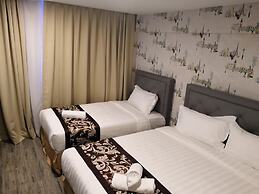 LoLex Hotel