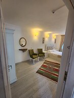 Tarcin Alacati Otel