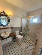 Tarcin Alacati Otel