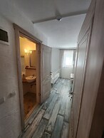 Tarcin Alacati Otel