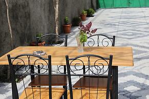 La Deka Guesthouse