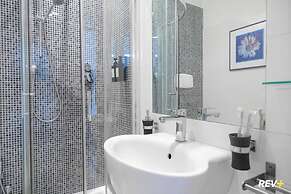Viale Giulio Cesare Guest House