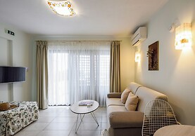 Elpiniki Luxury Apartments