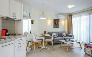 Elpiniki Luxury Apartments