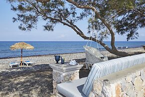 Almyriki Beach Villa