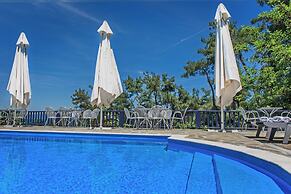 Leandros Hotel