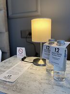 12 Rooms Boutique Hotel