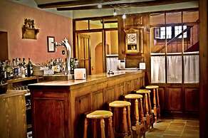 Hotel los Leones