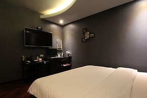French Code Hotel