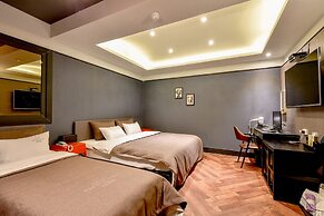 French Code Hotel