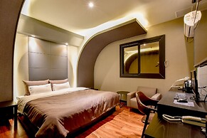 French Code Hotel