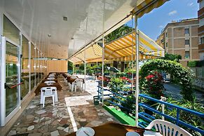 Hotel Antares
