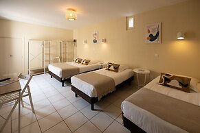 L'Aptois Hotel