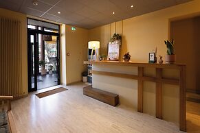 L'Aptois Hotel