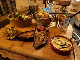 Hôtel Restaurant L'Oustaloun