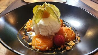 Hôtel Restaurant L'Oustaloun