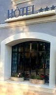 Hôtel Restaurant L'Oustaloun