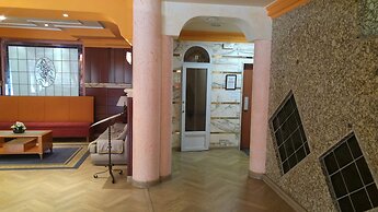 Hotel Cabañas