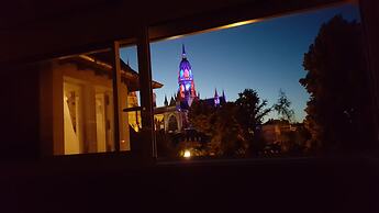 Castel Bayeux Guesthouse
