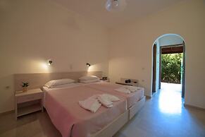 Alkyon Beach Hotel