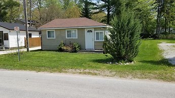 Wasaga Beach Inn And Cottages