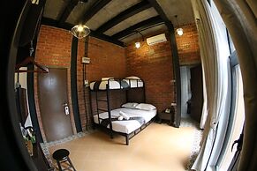 Ban Loong Hotel