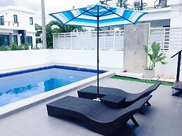 @CHAIN Pool Villa