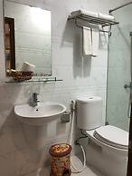 Chu Long Hotel