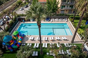 Hotel Relax