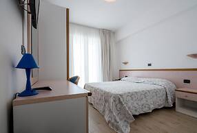 Hotel Relax