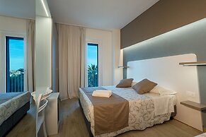 Hotel Relax