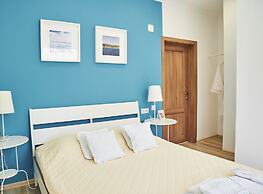 Hotel Plutus