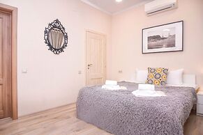 Hotel Plutus
