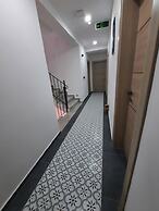 Adil Otel