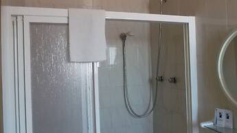 Hotel Arce