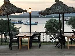 Red's Bungalow