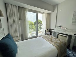 Kirtay Hotel