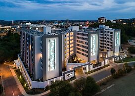 The Regency Apartment Hotel Menlyn