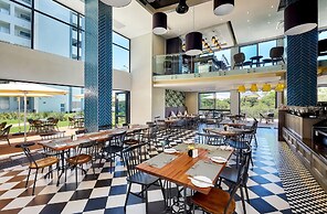 The Regency Apartment Hotel Menlyn