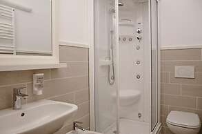 Hotel KUBE