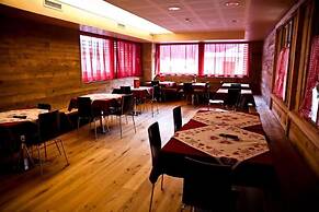 Hotel KUBE