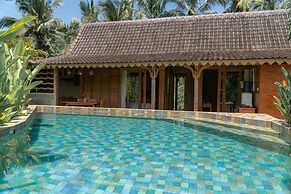 Umadhatu Resort