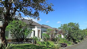 Umadhatu Resort