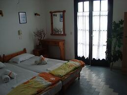 Pension Danaos