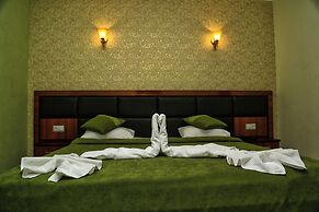 AVAGYAN'S Hotel - Restaurant