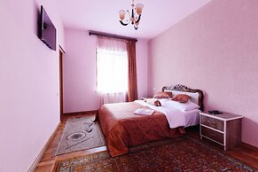 AVAGYAN'S Hotel - Restaurant