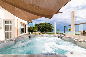 Beachfront Homes by Playa Paradise