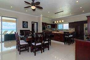 Beachfront Homes by Playa Paradise