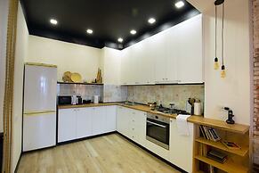 RIS Dalma Collection Yerevan